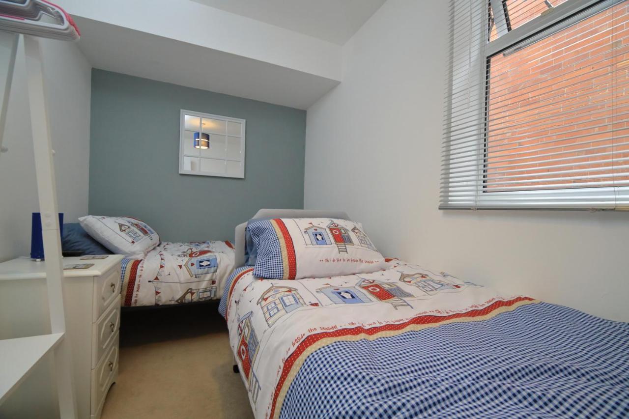 Apartament Exmouth - Newly Available, Near The Beach Zewnętrze zdjęcie